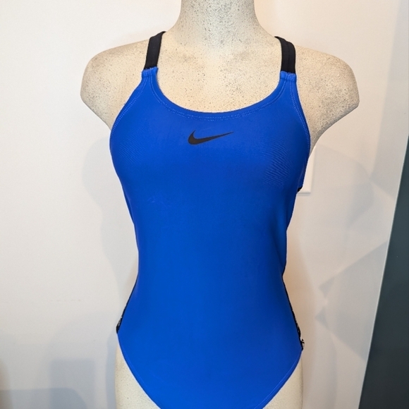 Nike Women's Racerback one piece Blue Swimsuit.Size 12 fits 8/10 NWOT - Picture 1 of 7